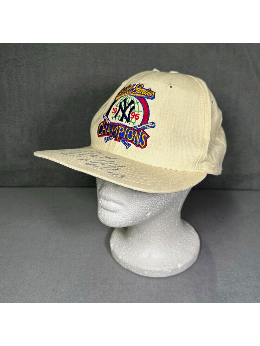 Vintage 1996 Yankees World Series Jim Leyritz #13 Signed New Era Snapback M/L
